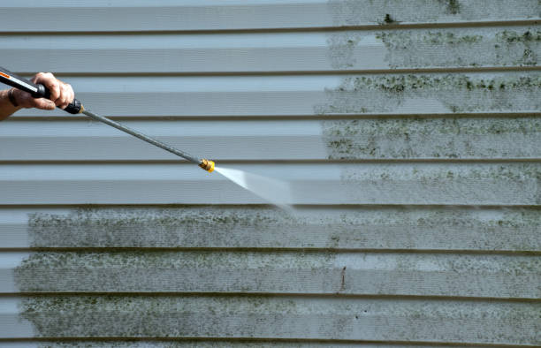 Best Pool Deck Cleaning  in Bourbon, IN