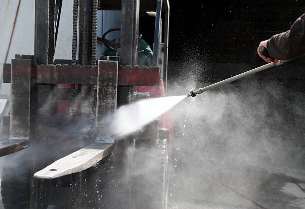 Best Heavy Equipment Washing  in Bourbon, IN